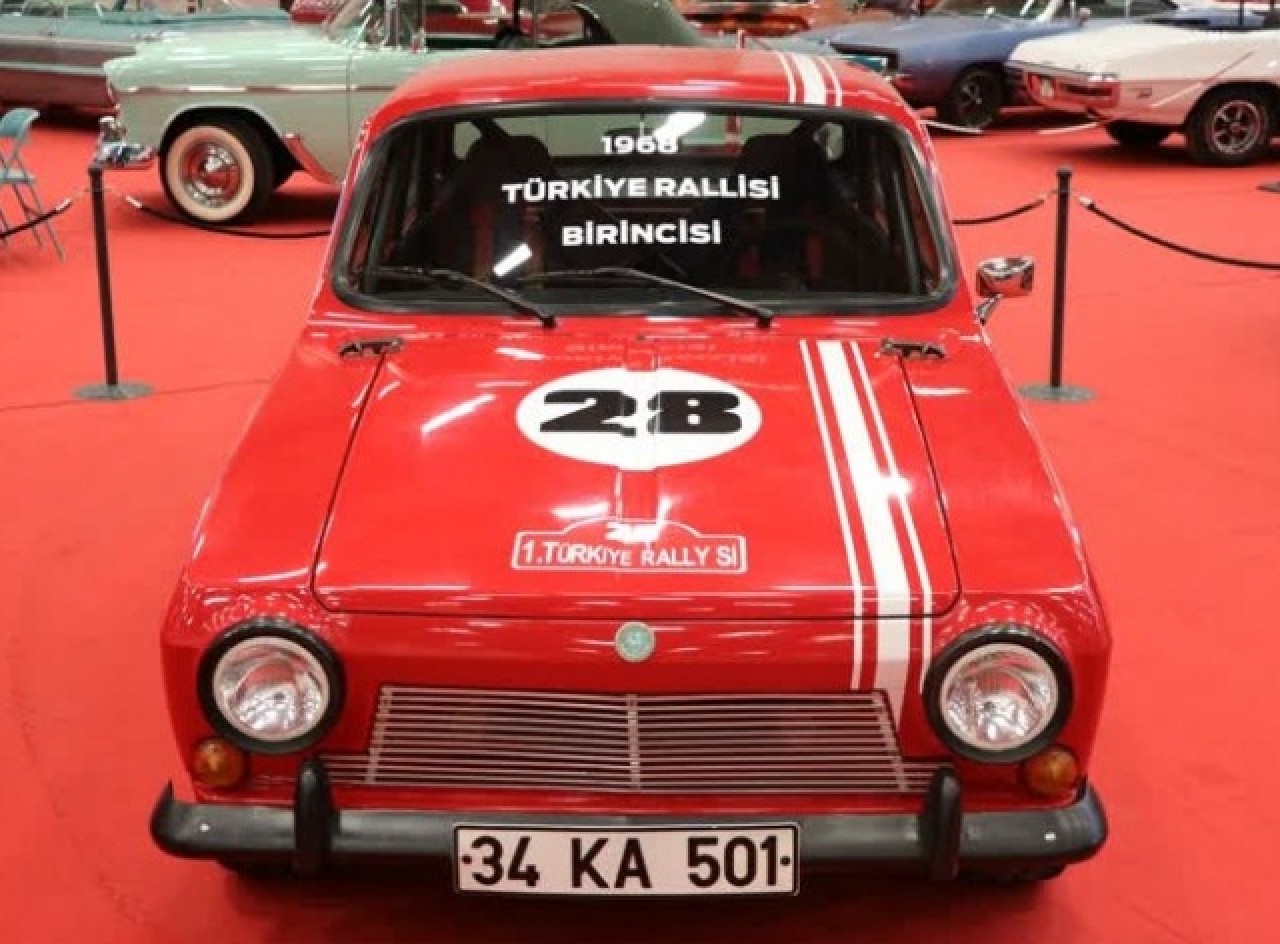 En değerli ve en eski klasik araçlar görücüye çıktı 14