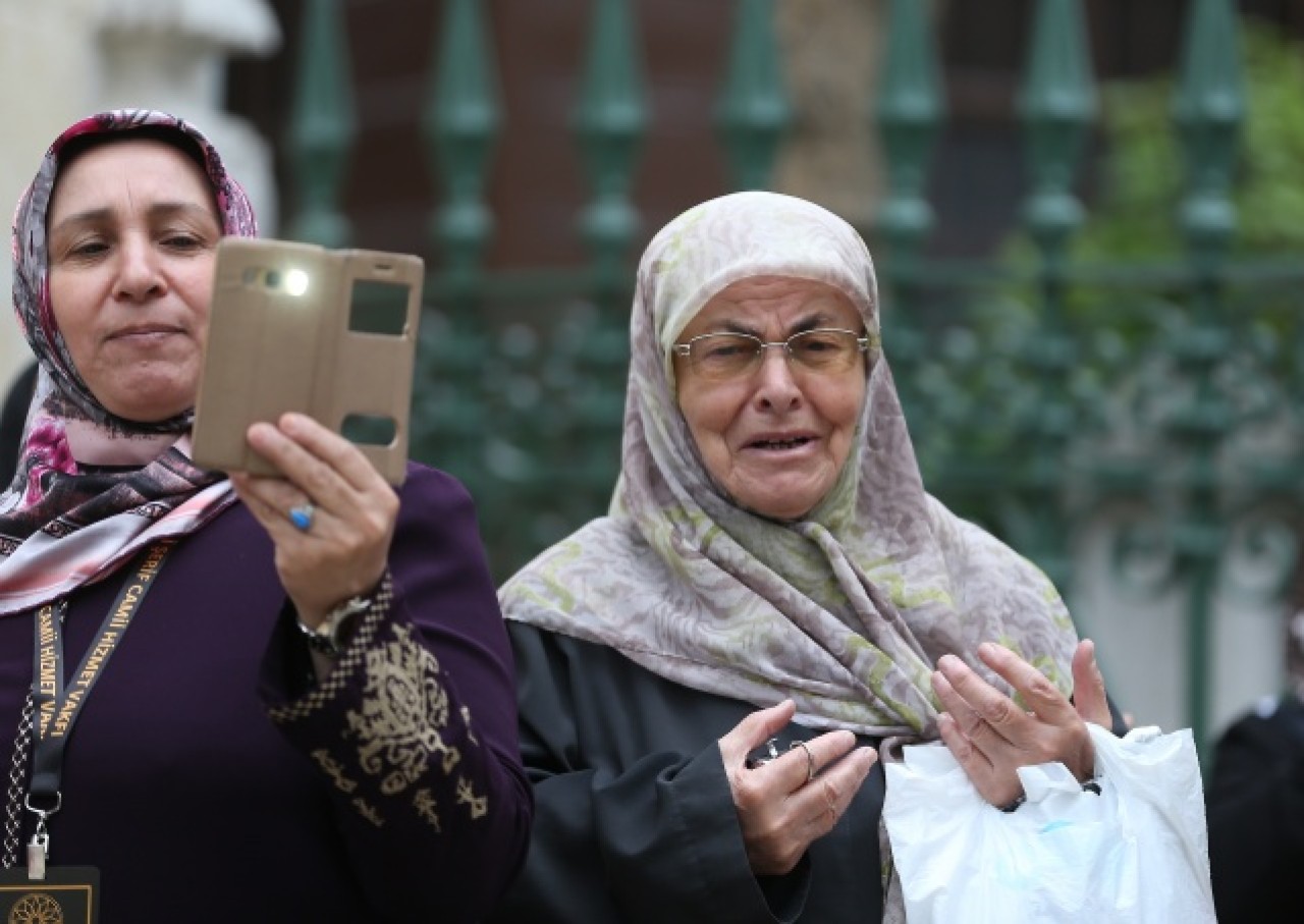 Hırka-i Şerif ziyarete açıldı 4