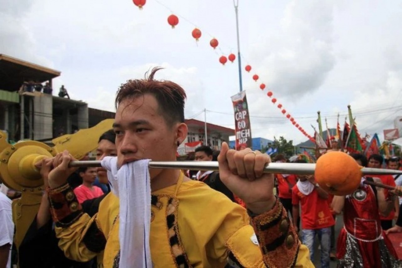 Dünyanın en korkunç festivali: Bakmak bile cesaret istiyor! 8