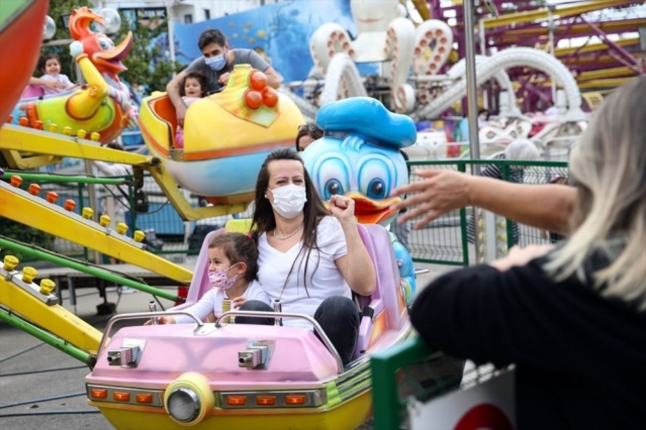 İstanbul'da kısıtlamasız ilk cumartesi 16