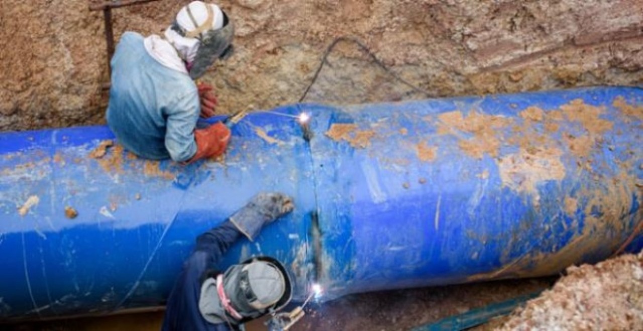 Kabloların yerini değiştiren elektrikçiler Ortaçağ'dan kalma gizli tünel keşfetti 1