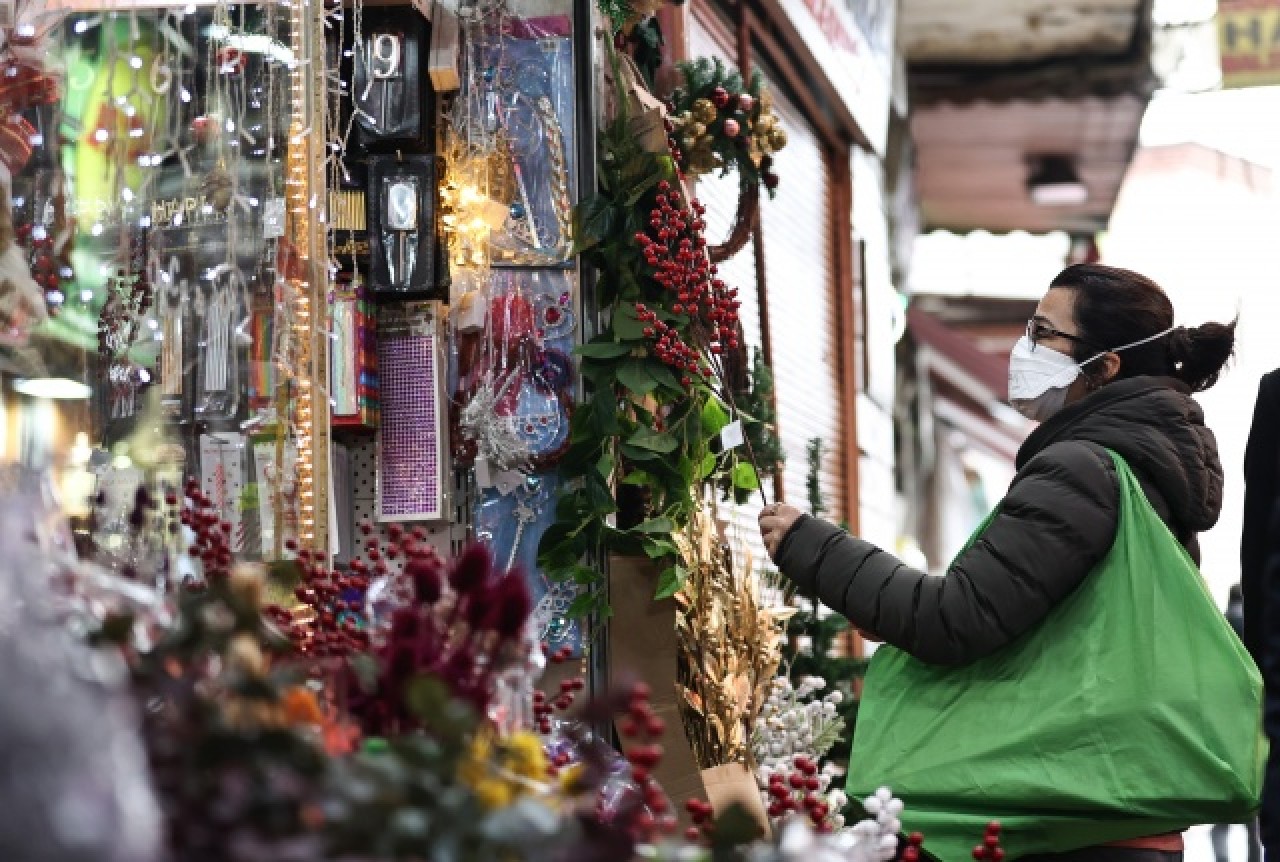 İstanbul'da yılbaşı öncesi alışveriş hareketliliği 1