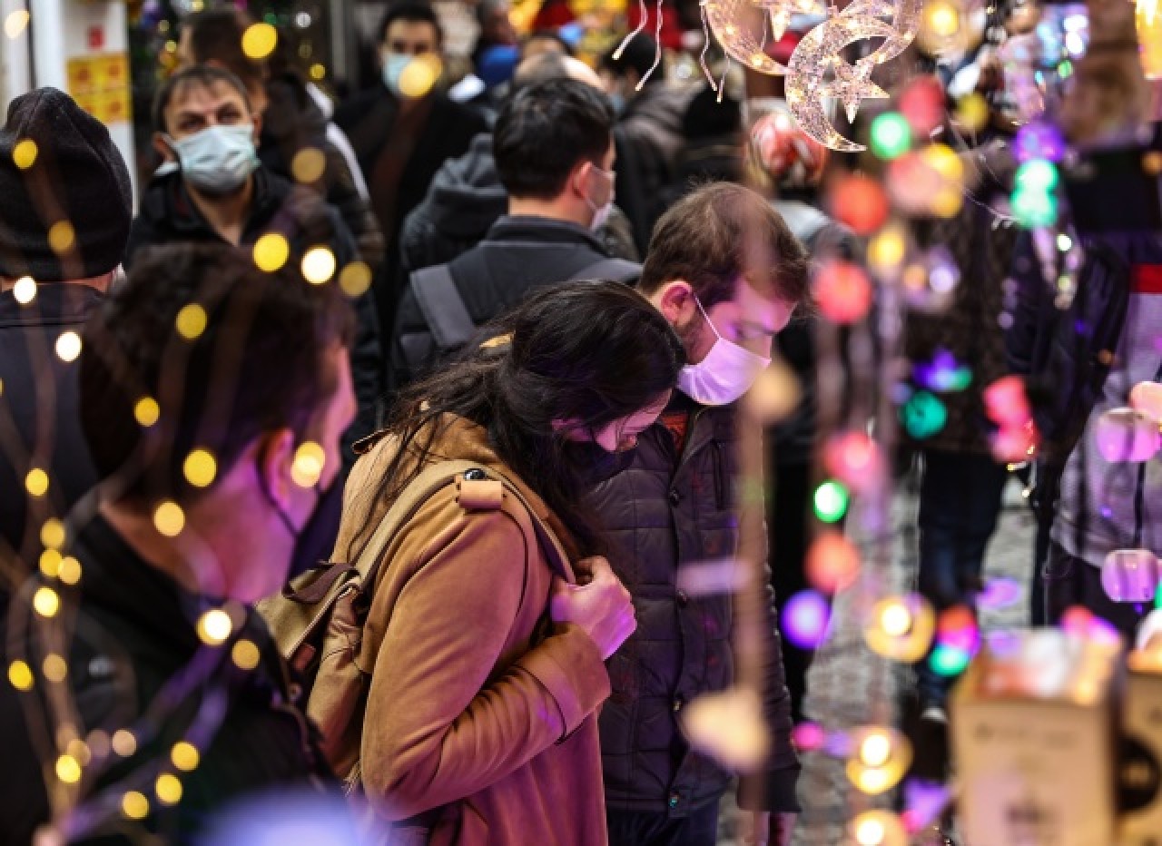 İstanbul'da yılbaşı öncesi alışveriş hareketliliği 5