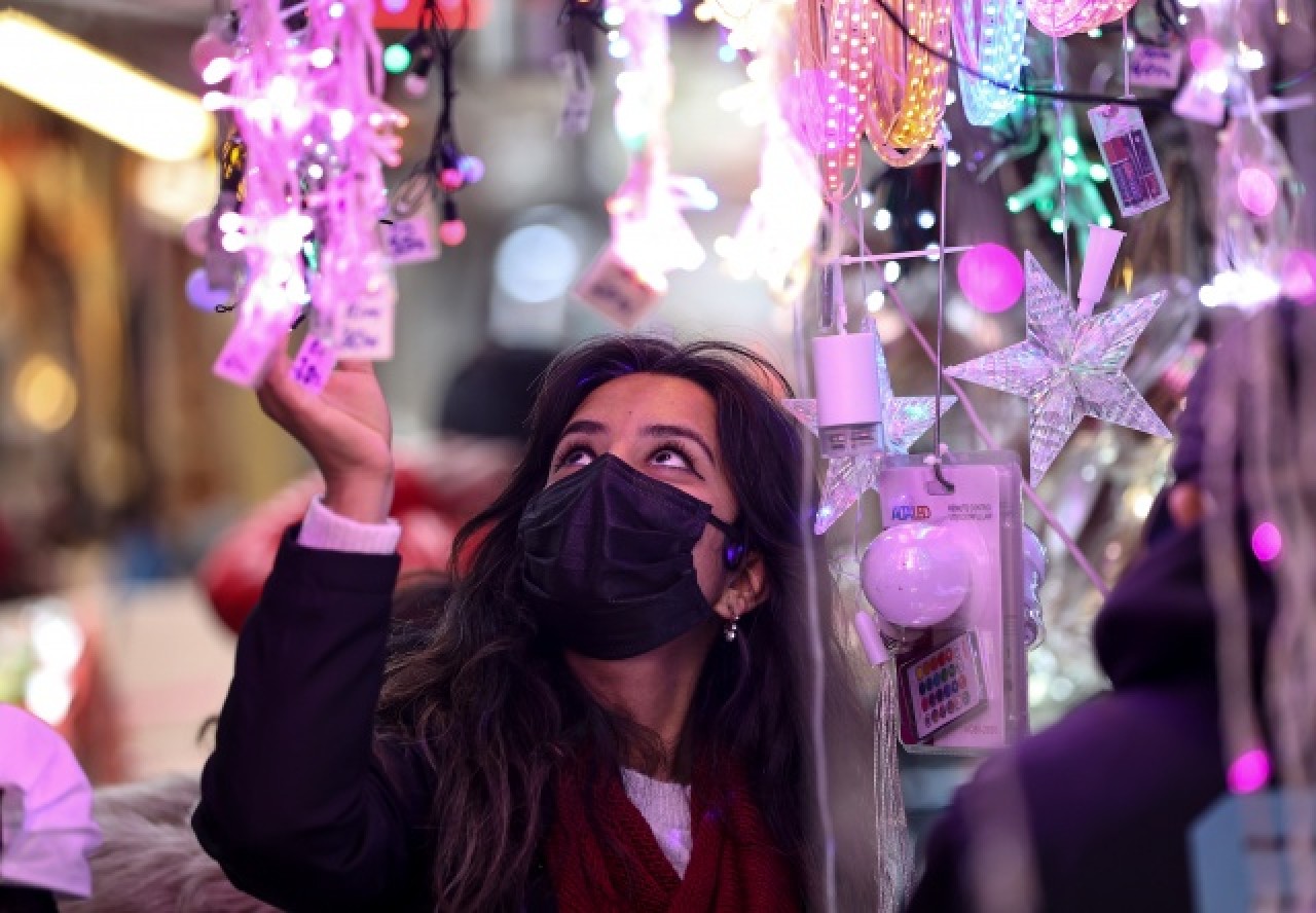 İstanbul'da yılbaşı öncesi alışveriş hareketliliği 6