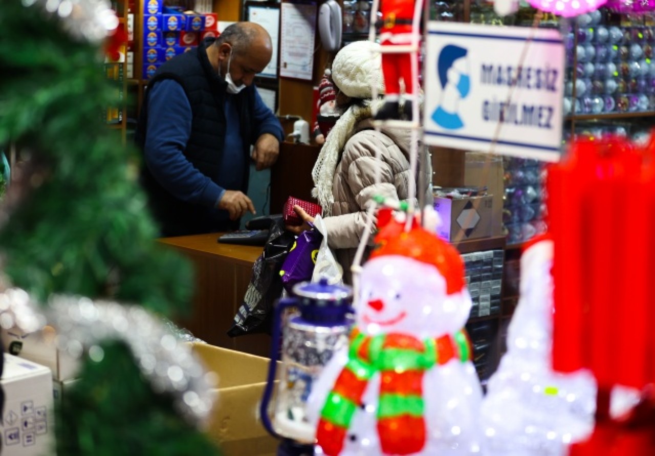 İstanbul'da yılbaşı öncesi alışveriş hareketliliği 3