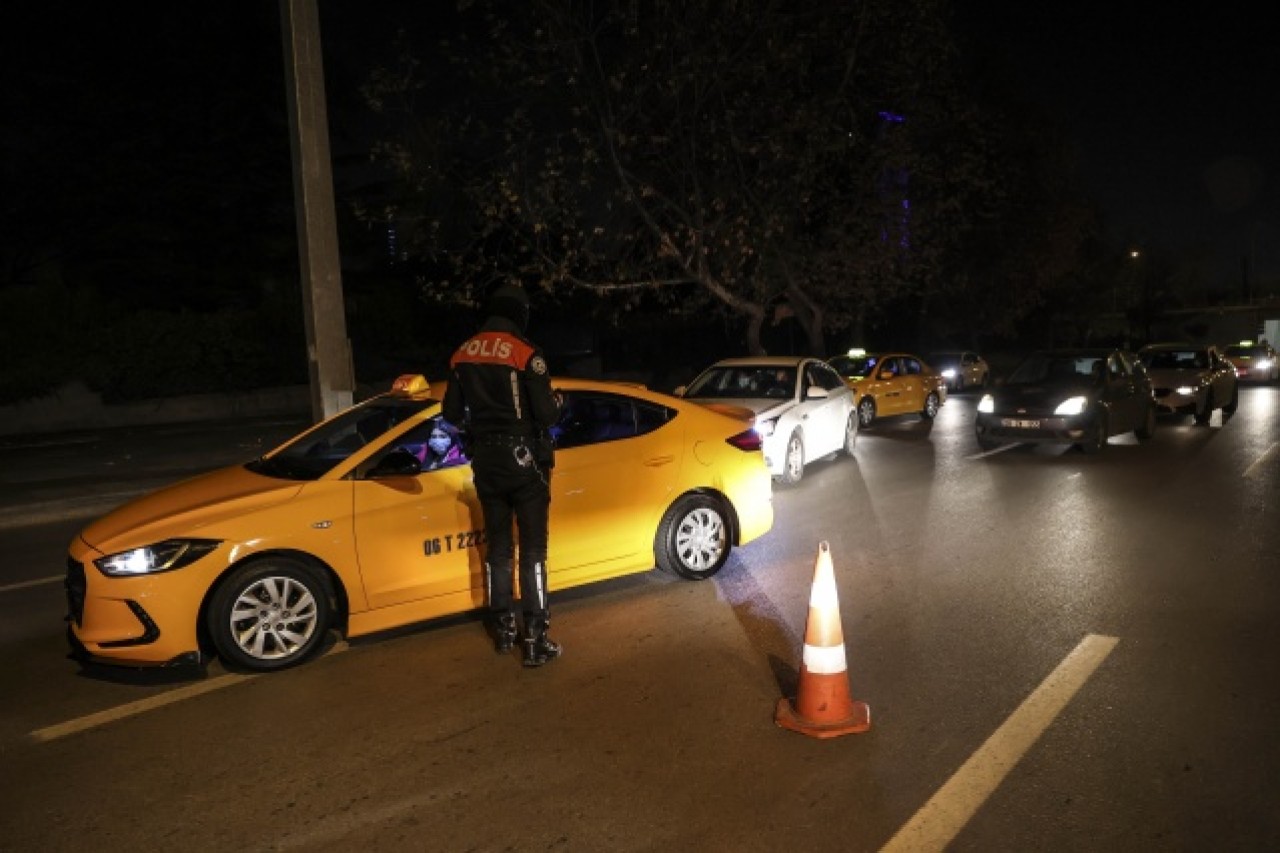 Başkentte sokağa çıkma kısıtlaması 11