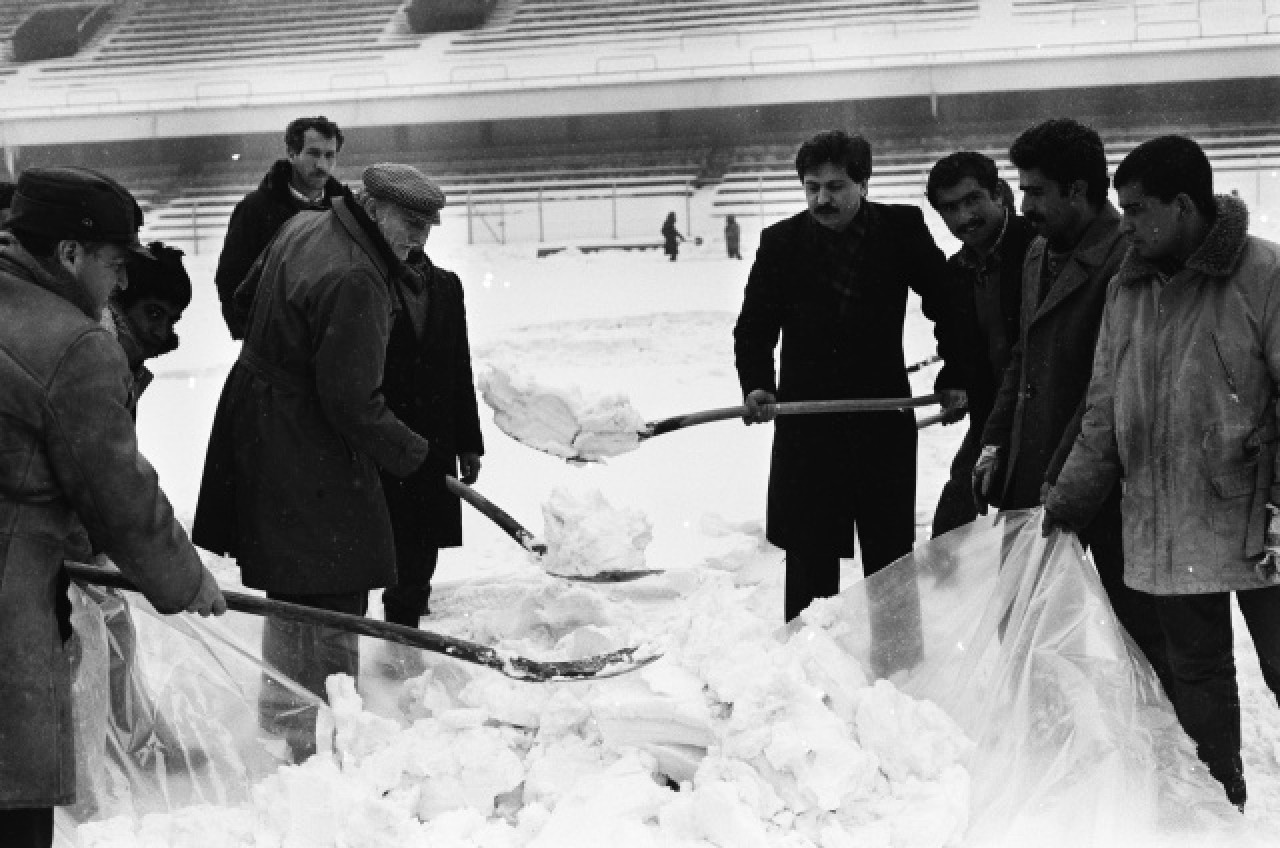 İstanbul'da 1987 yılında etkili olan kar yağışı 3