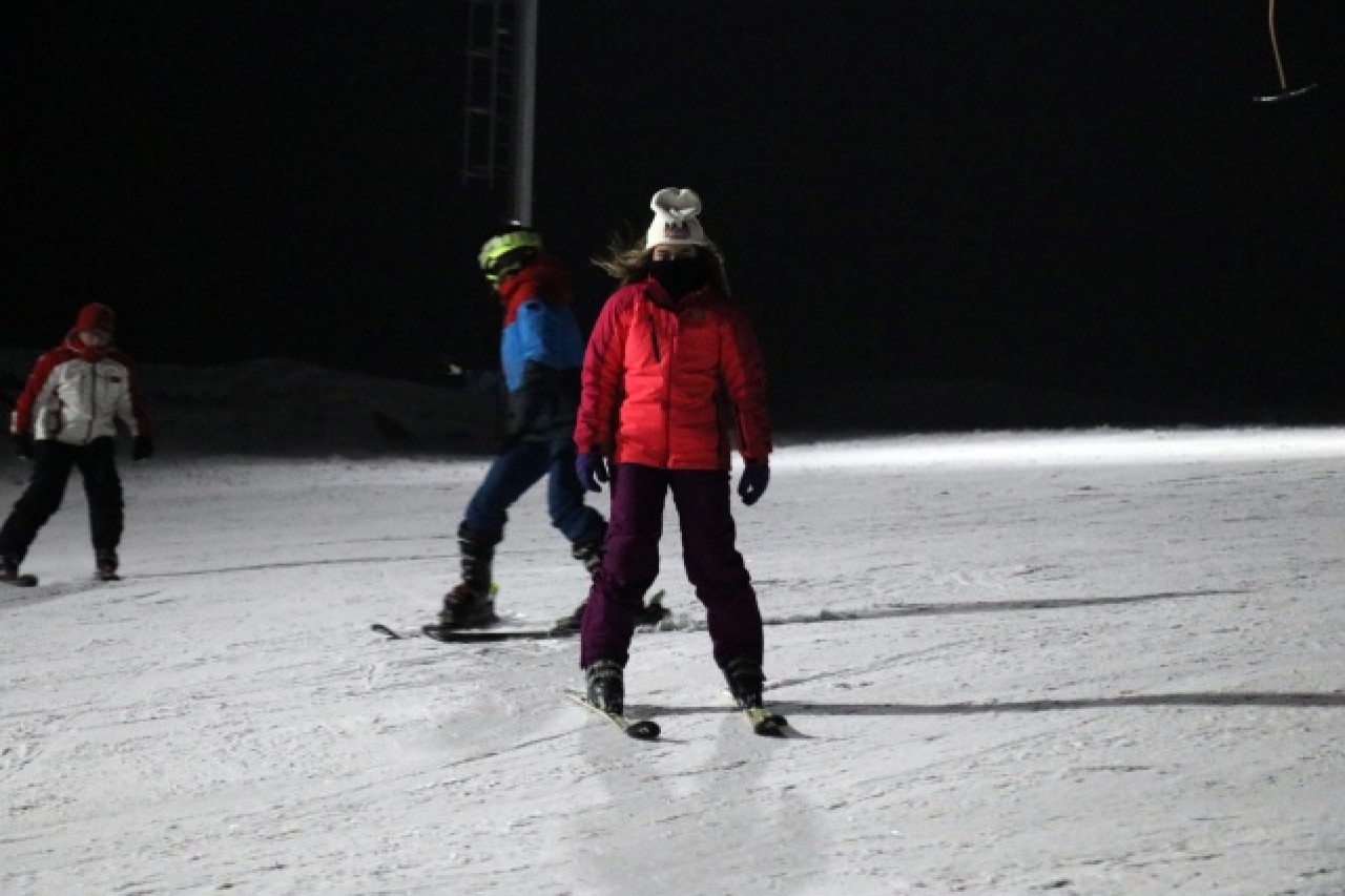 Küpkıran Kayak Merkezi'nde gece kayak keyfi 14