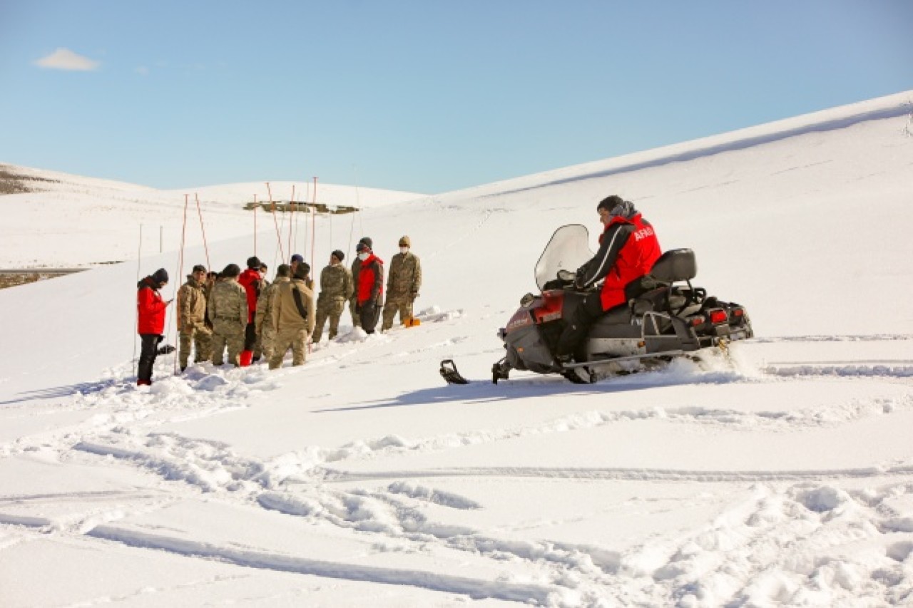 Van'da "çığ timi" afetlerle mücadeleye hazır 9