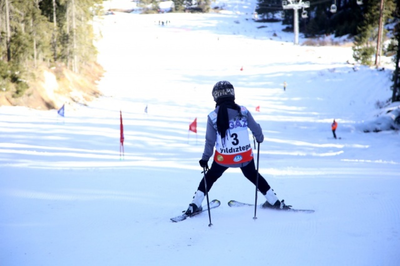Diplomatik Kayak Yarışı,  Yıldıztepe Kayak Merkezi'nde başladı 4