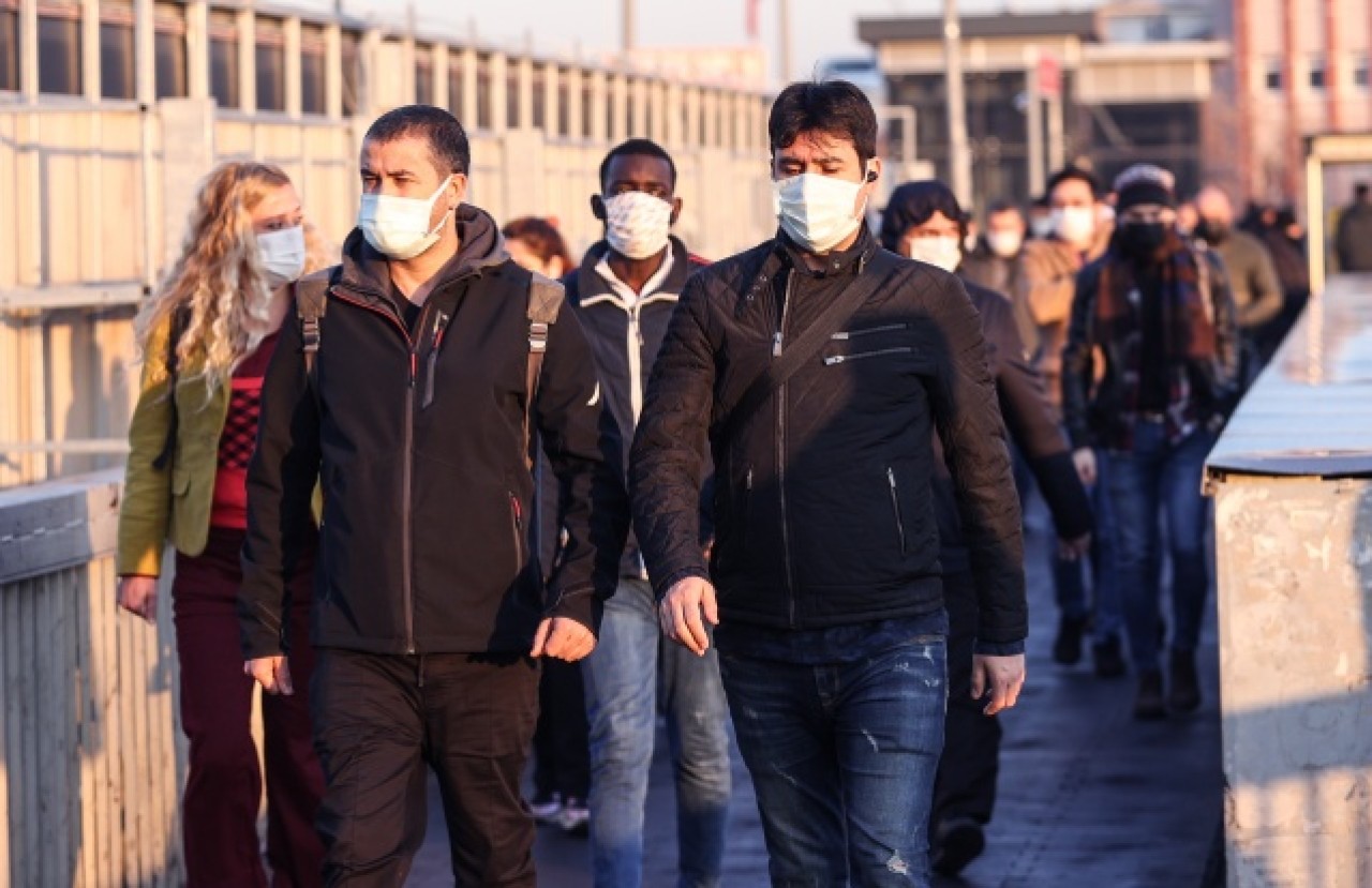 İstanbul'da hafta,  kısıtlama sonrası hareketli başladı 1