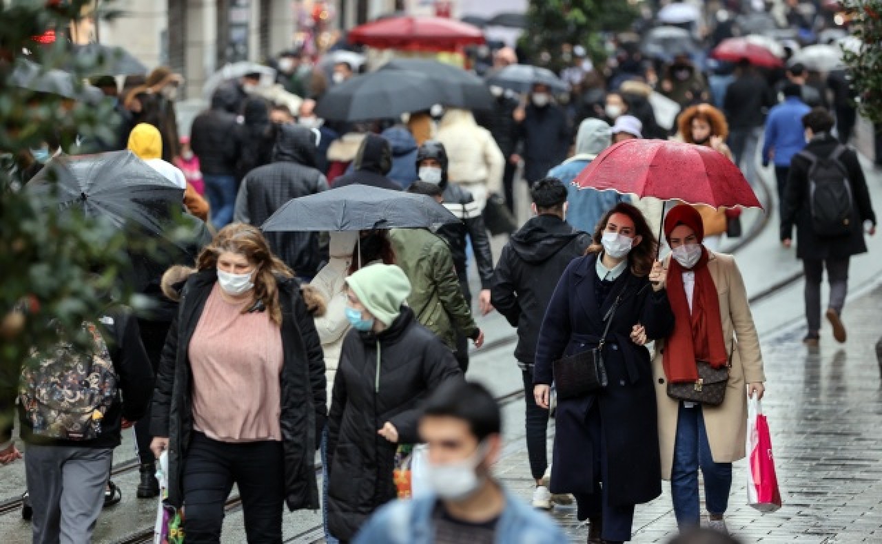 İstanbul'da "kısıtlamasız" ilk cumartesi günü 1