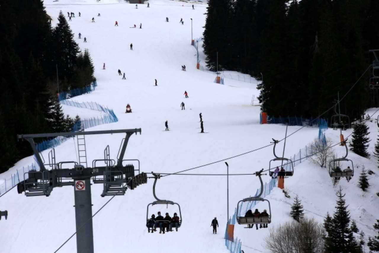 Ilgaz Dağı Kayak Merkezi'nde hafta sonu yoğunluğu yaşandı 8