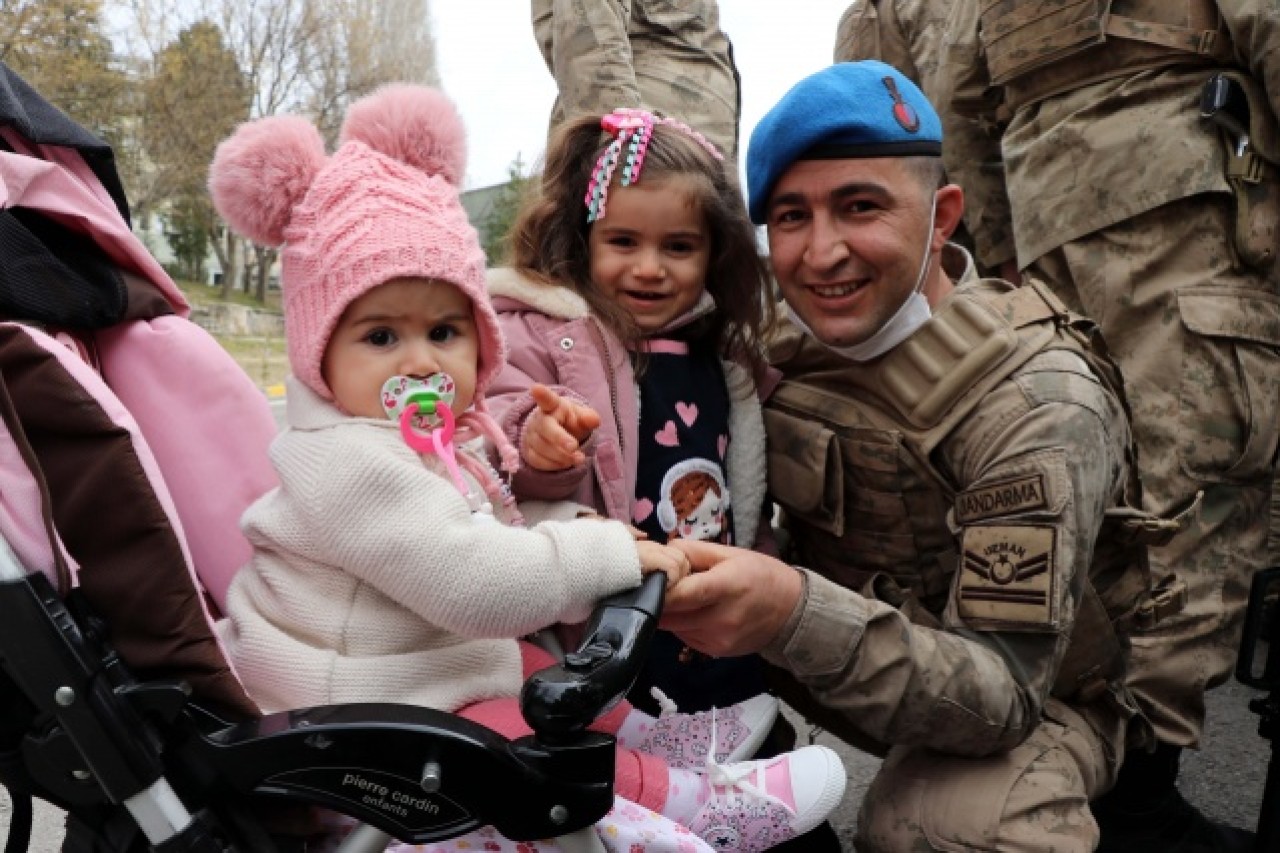 Afrin'de görev yapan komando birliği Elazığ'a döndü 4