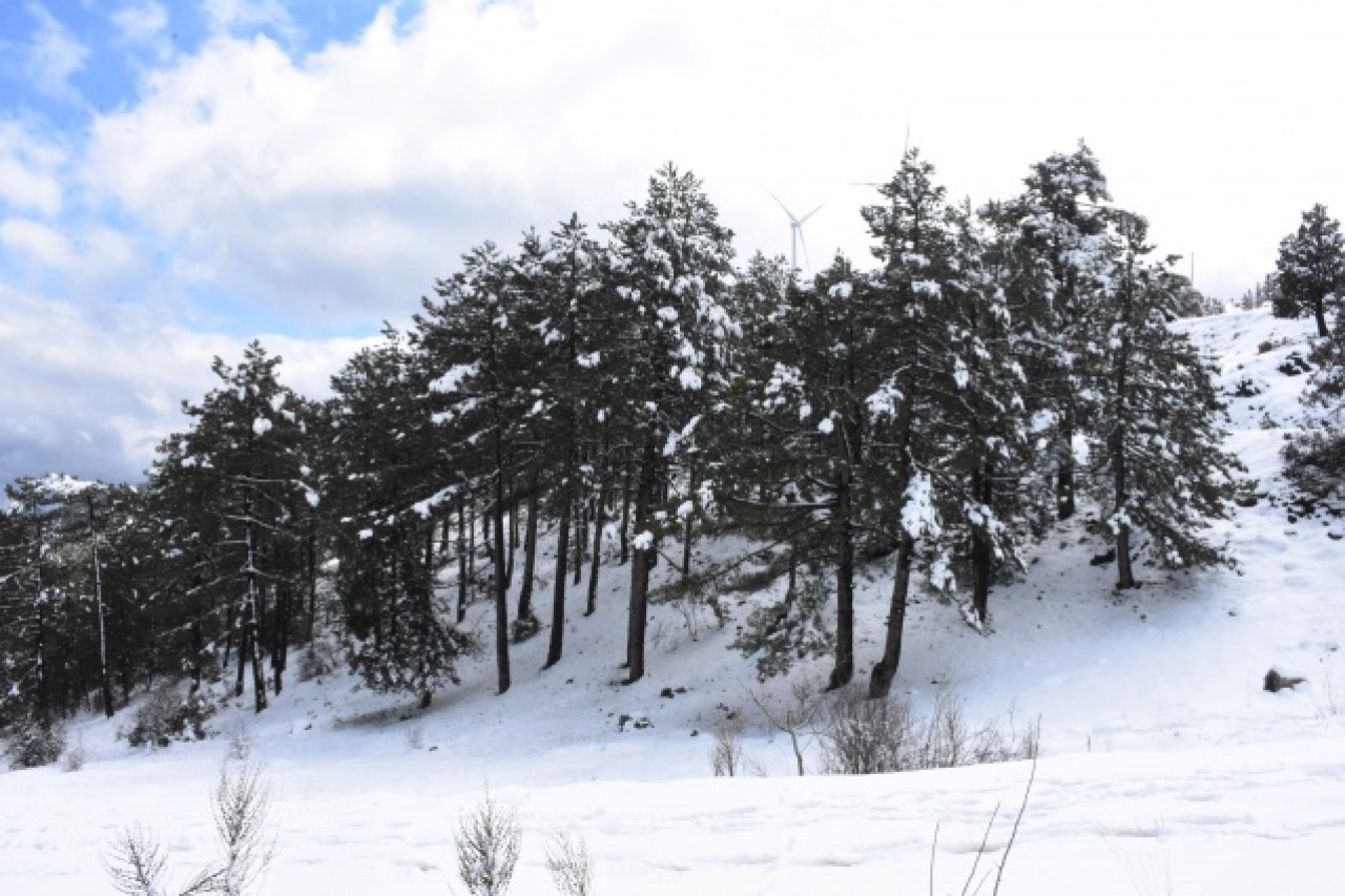 Muğla'nın yüksek kesimlerine kar yağdı 5