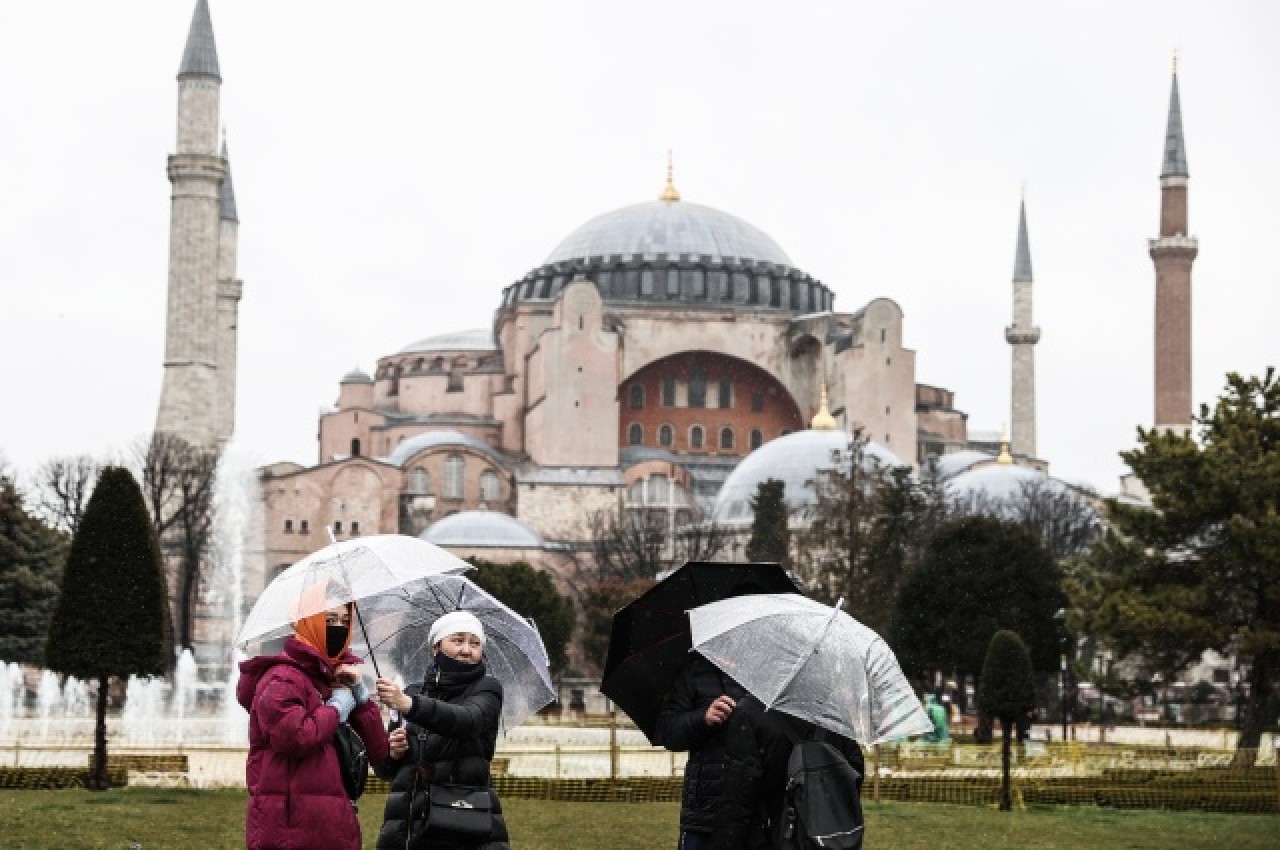 İstanbul'da sokağa çıkma kısıtlaması 3