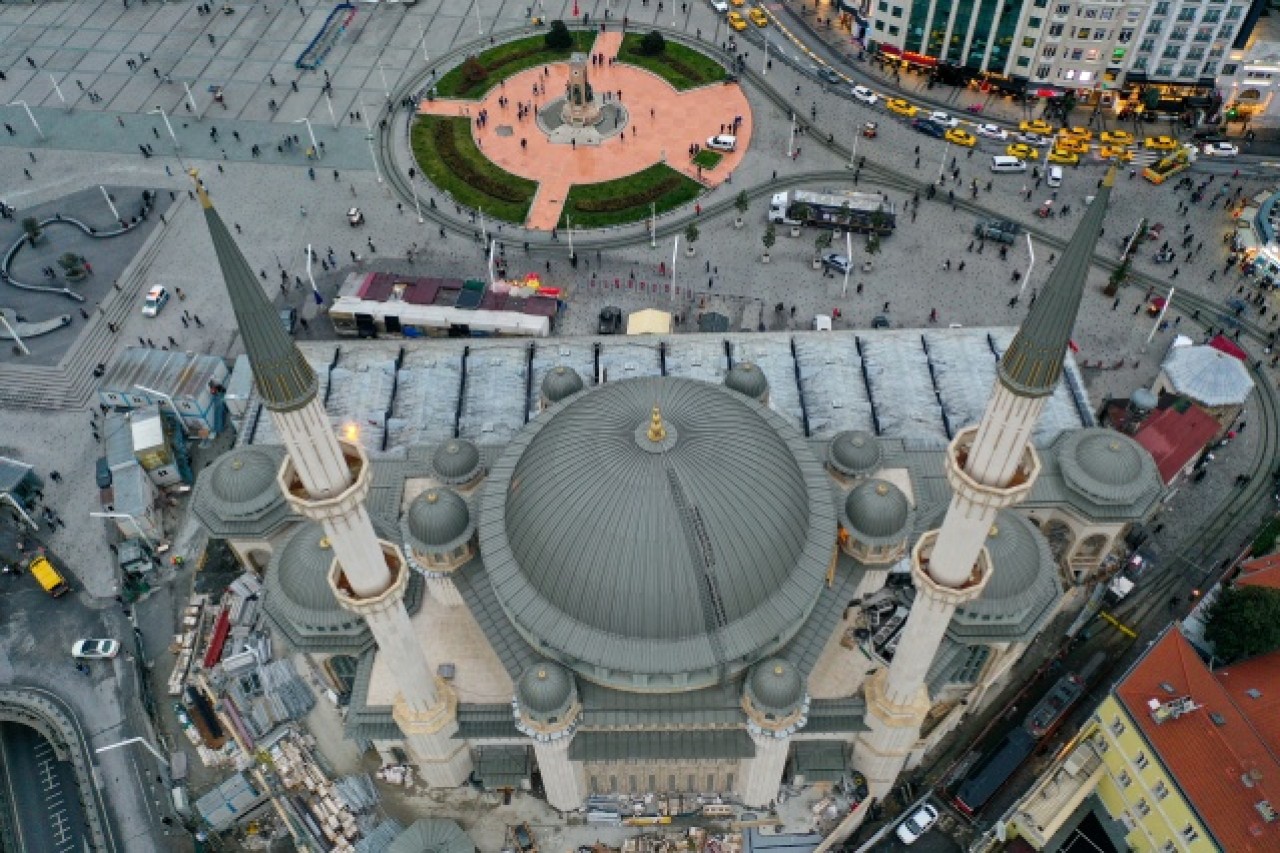 Taksim Cami Ramazan'da açılacak 12