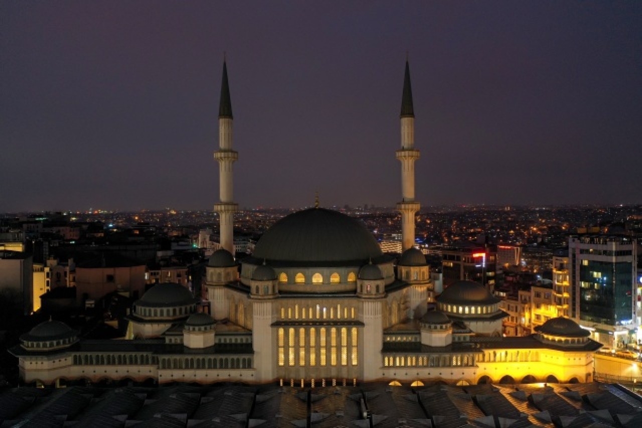 Taksim Cami Ramazan'da açılacak 5