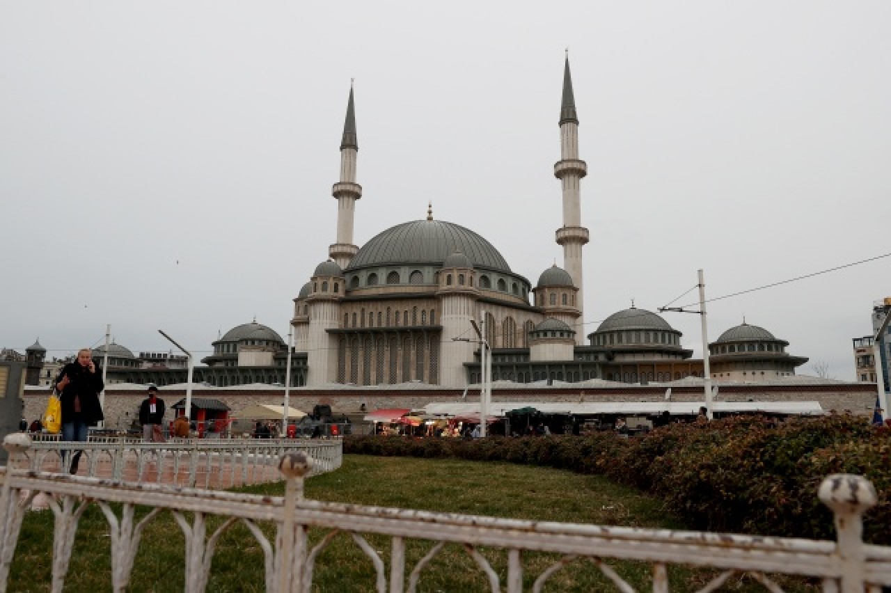 Taksim Cami Ramazan'da açılacak 17