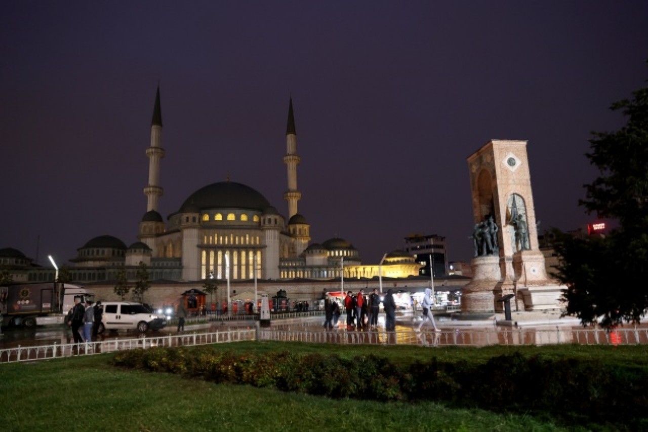 Taksim Cami Ramazan'da açılacak 25