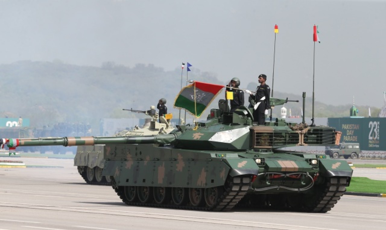 Pakistan Milli Günü'nde askeri geçit töreni 8