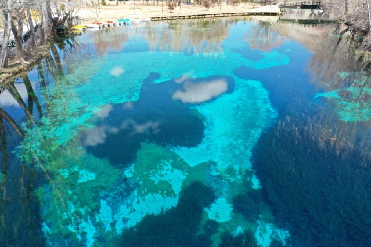 Sivas'ın "doğal akvaryumu" Gökpınar Gölü her mevsim ziyaretçilerini ağırlıyor 7
