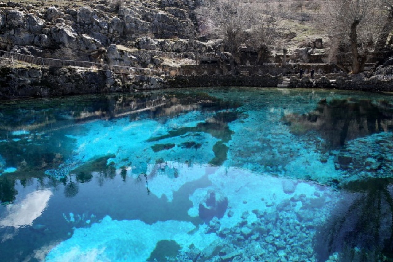 Sivas'ın "doğal akvaryumu" Gökpınar Gölü her mevsim ziyaretçilerini ağırlıyor 10