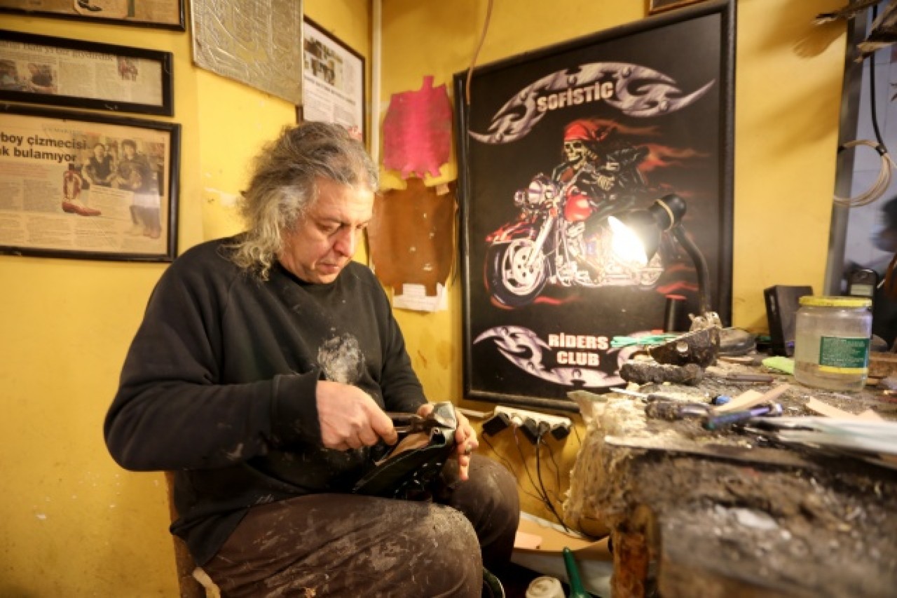 Beyoğlu'ndan Hollywood'a el yapımı kovboy çizmesi 7