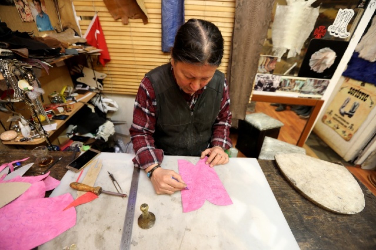 Beyoğlu'ndan Hollywood'a el yapımı kovboy çizmesi 6