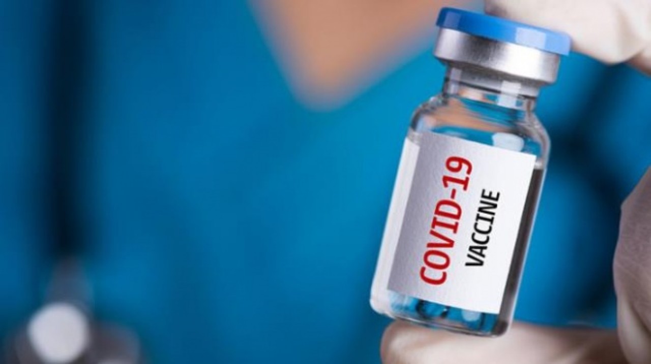 55 yaşındaki felçli adam,  koronavirüs aşısı yaptırdıktan sonra yürümeye başladı 5