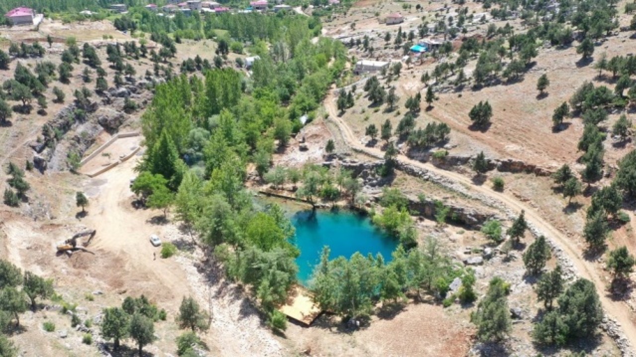 Suyunun rengi ve kaynağı bilinmiyor: Kahramanmaraş'ın gizemli cenneti Yeşilgöz 3