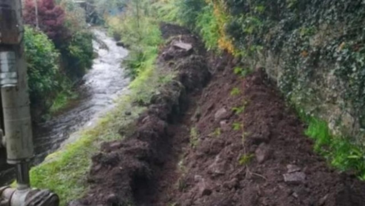 Kabloların yerini değiştiren elektrikçiler Ortaçağ'dan kalma gizli tünel keşfetti 6