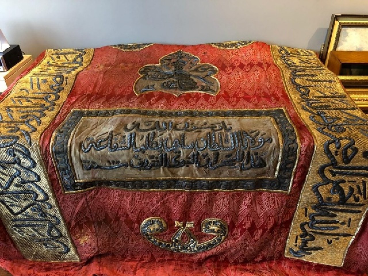 Osmanlı eserleri ve Atatürk'ün ceketi müzayedede 11