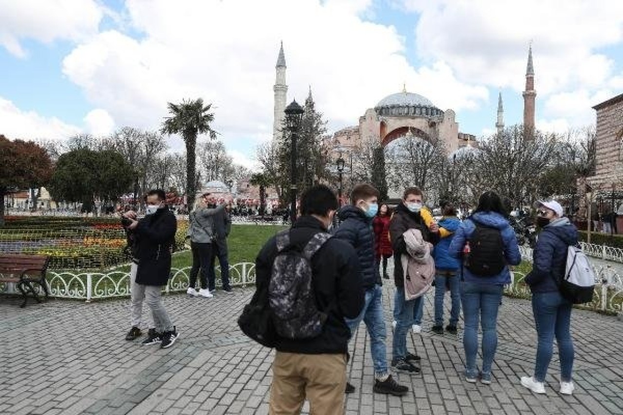 Sultahahmet'te turist yoğunluğu: Sosyal mesafeyi hiçe saydılar... 7