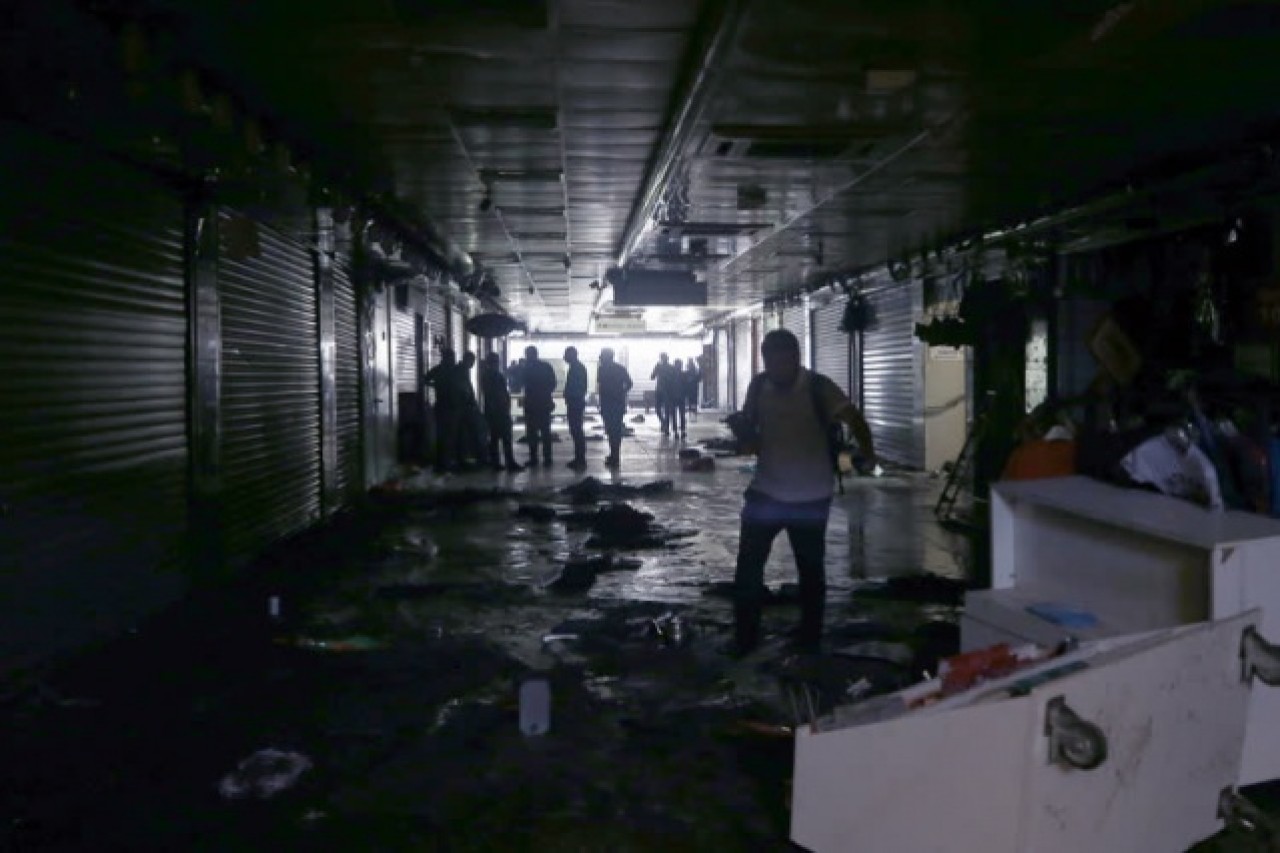 İstanbul'daki sağanak hayatı olumsuz etkiledi 6