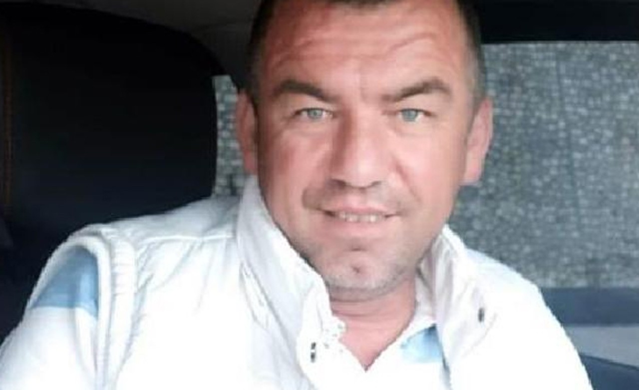 Ağabeyini,  pencereden girdiği evinde uyurken öldürdü