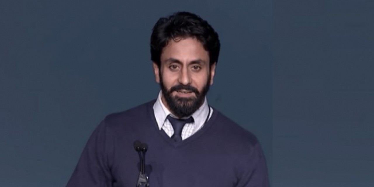 Atatürk'e hakaret eden yazar hakkında suç duyurusu