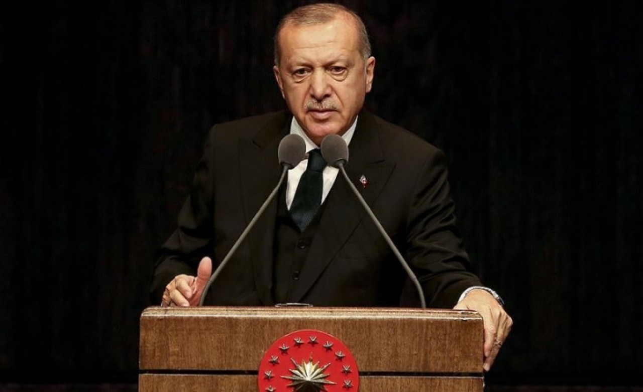 Erdoğan'dan en çok oy alan ilk beş sıradaki belediye başkanlarına ödül