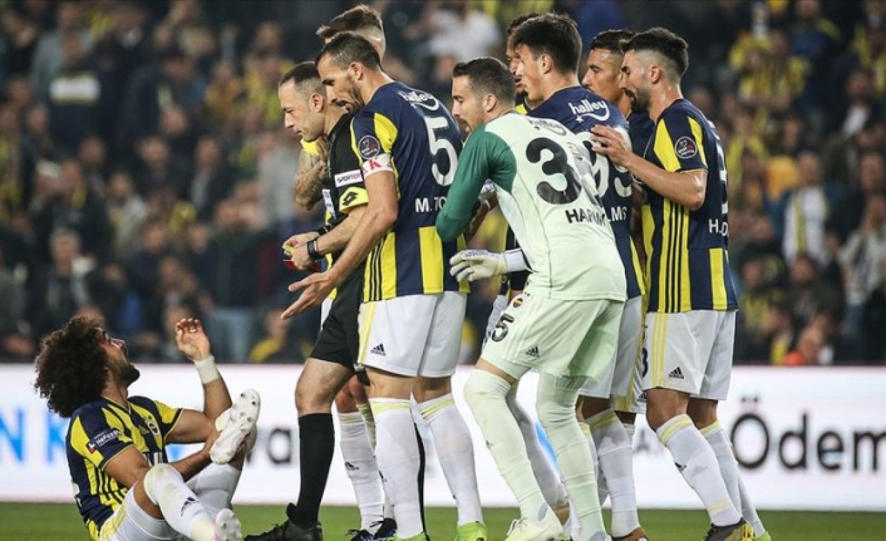 Fenerbahçe,  28 sezon sonra büyük maç kazanamadı