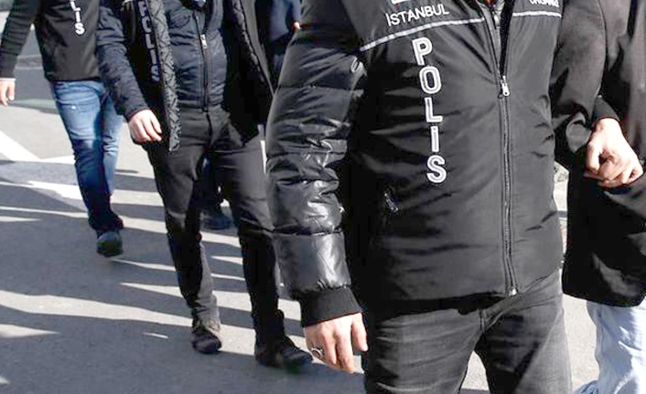 İstanbul'da 210 askeri personel hakkında gözaltı kararı