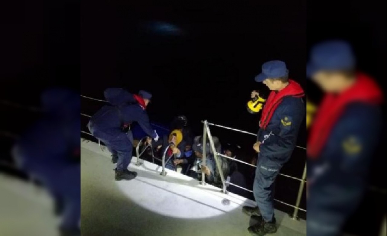 Kuşadası açıklarında 42 kaçak göçmen yakalandı