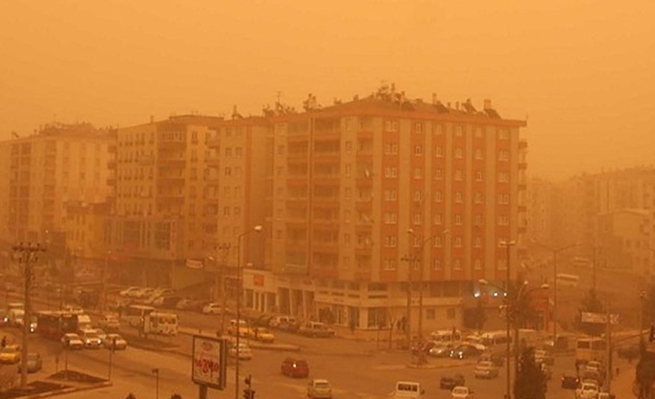 Meteorolojiden toz taşınımı ve sağanak uyarısı!