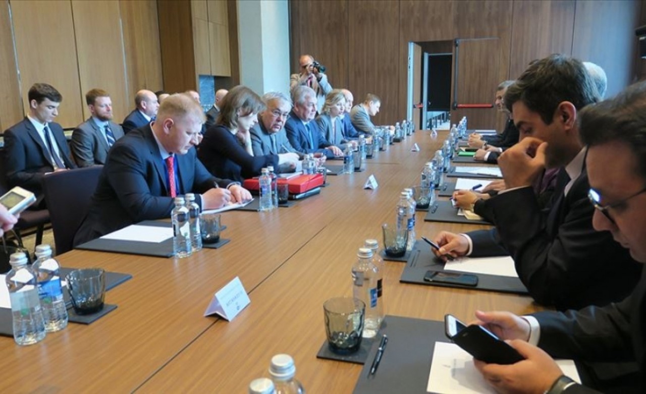 Suriye konulu toplantı başladı