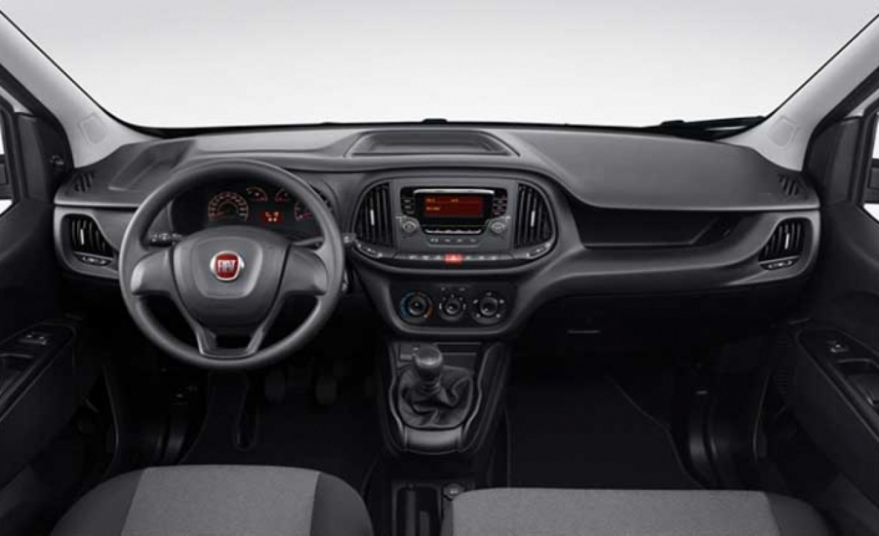 İcradan satılık 2017 Model Fiat Doblo Cargo Maxi