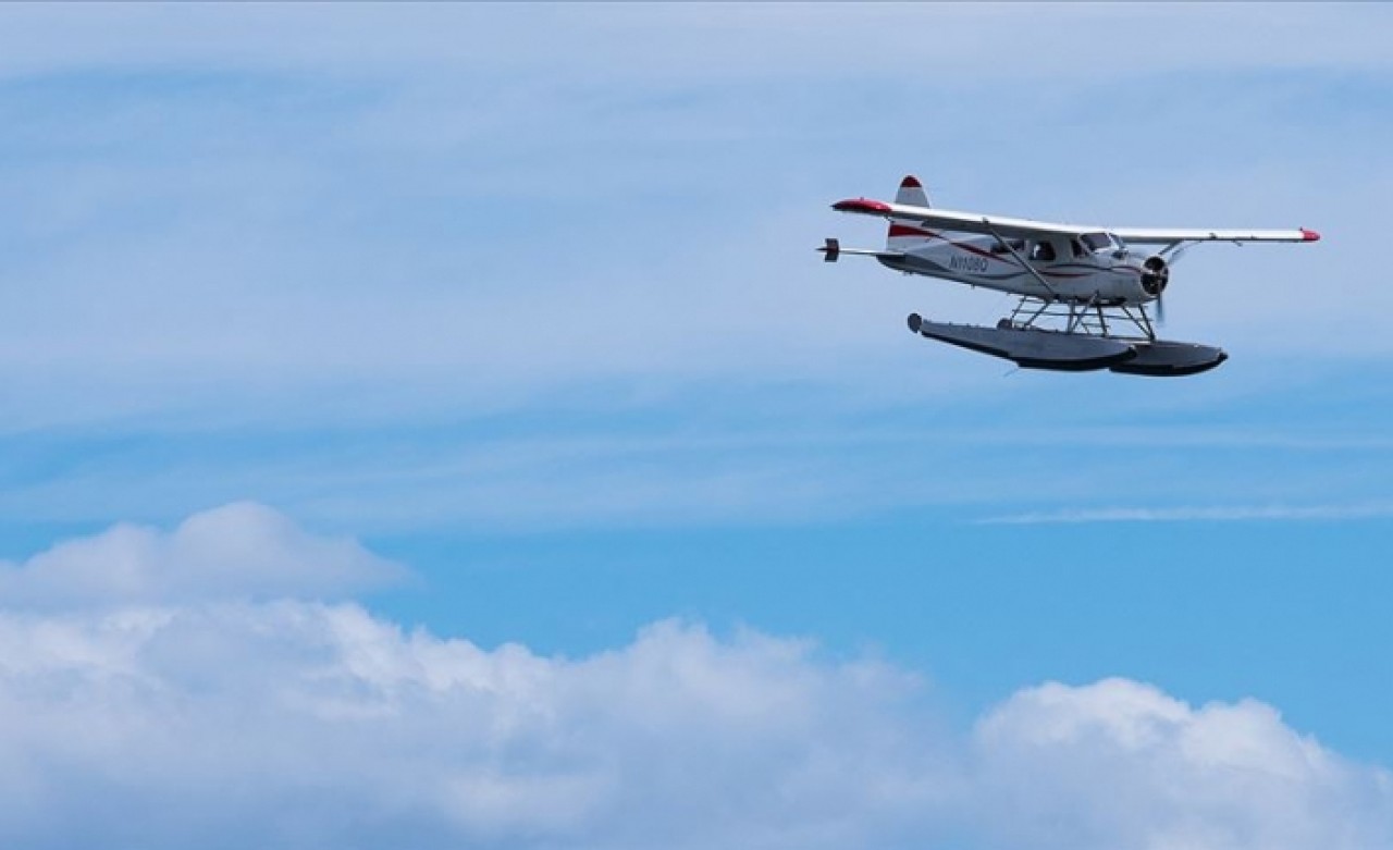 ABD'de iki deniz uçağı havada çarpıştı