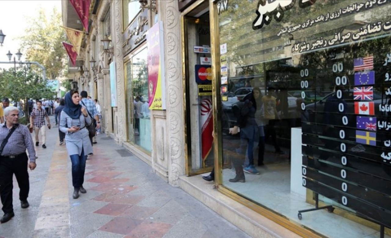 ABD'nin nükleer anlaşmadan çekilmesi İran ekonomisini vurdu