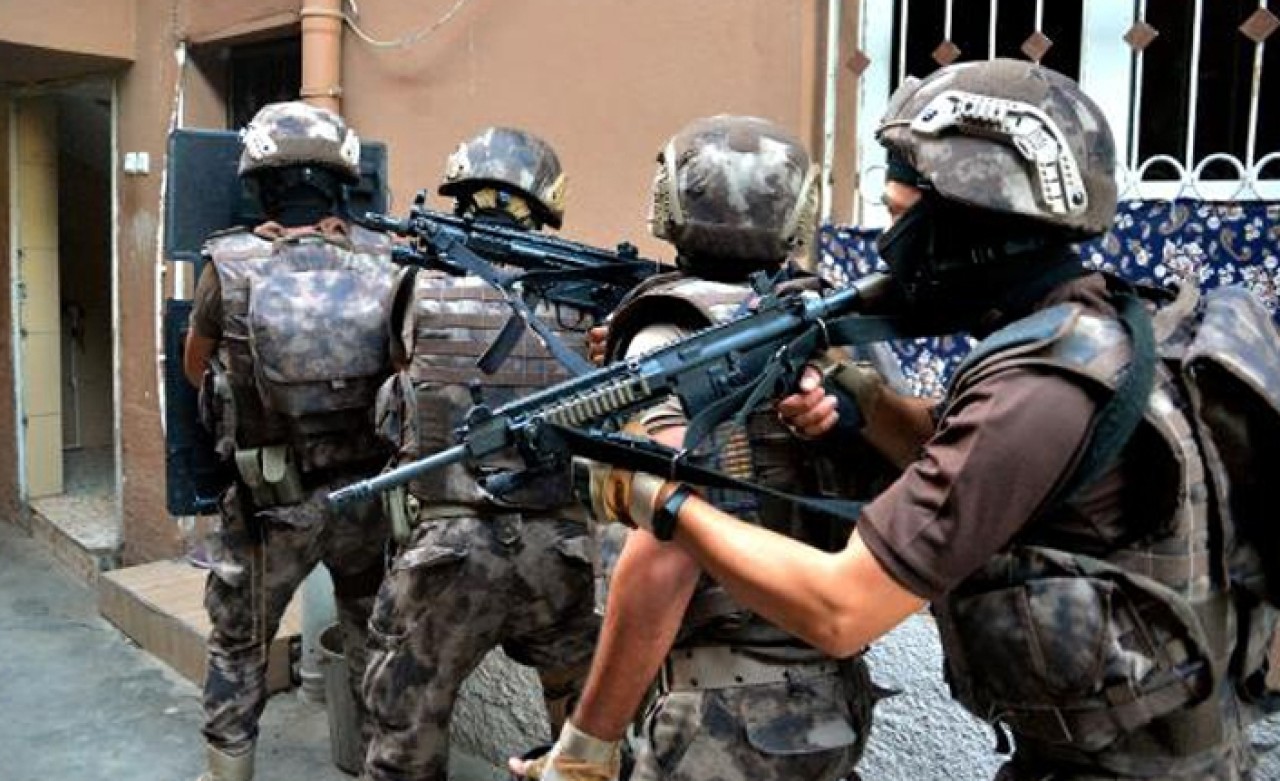 Adana'da DEAŞ operasyonu: Çok sayıda gözaltı