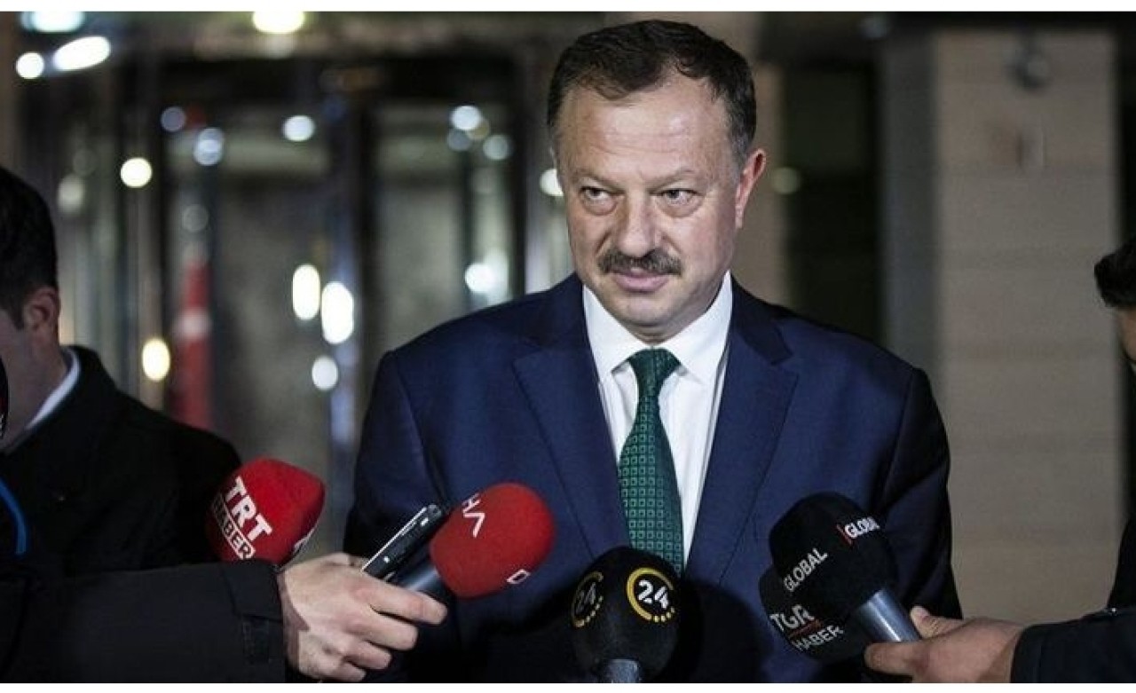 AK Partili Özel: Bu panik,  telaş,  hakaret niye?