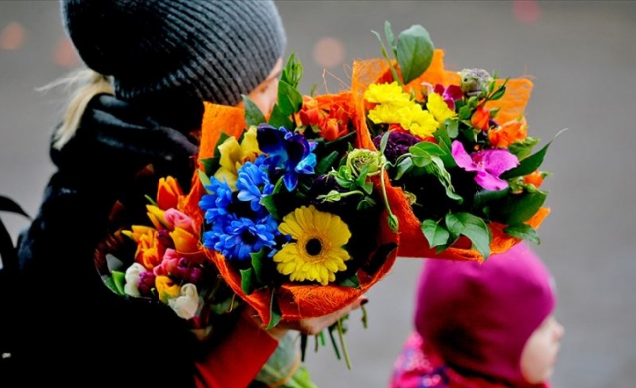 Anneler Günü için 39 ülkeye 45 milyon dal çiçek satıldı