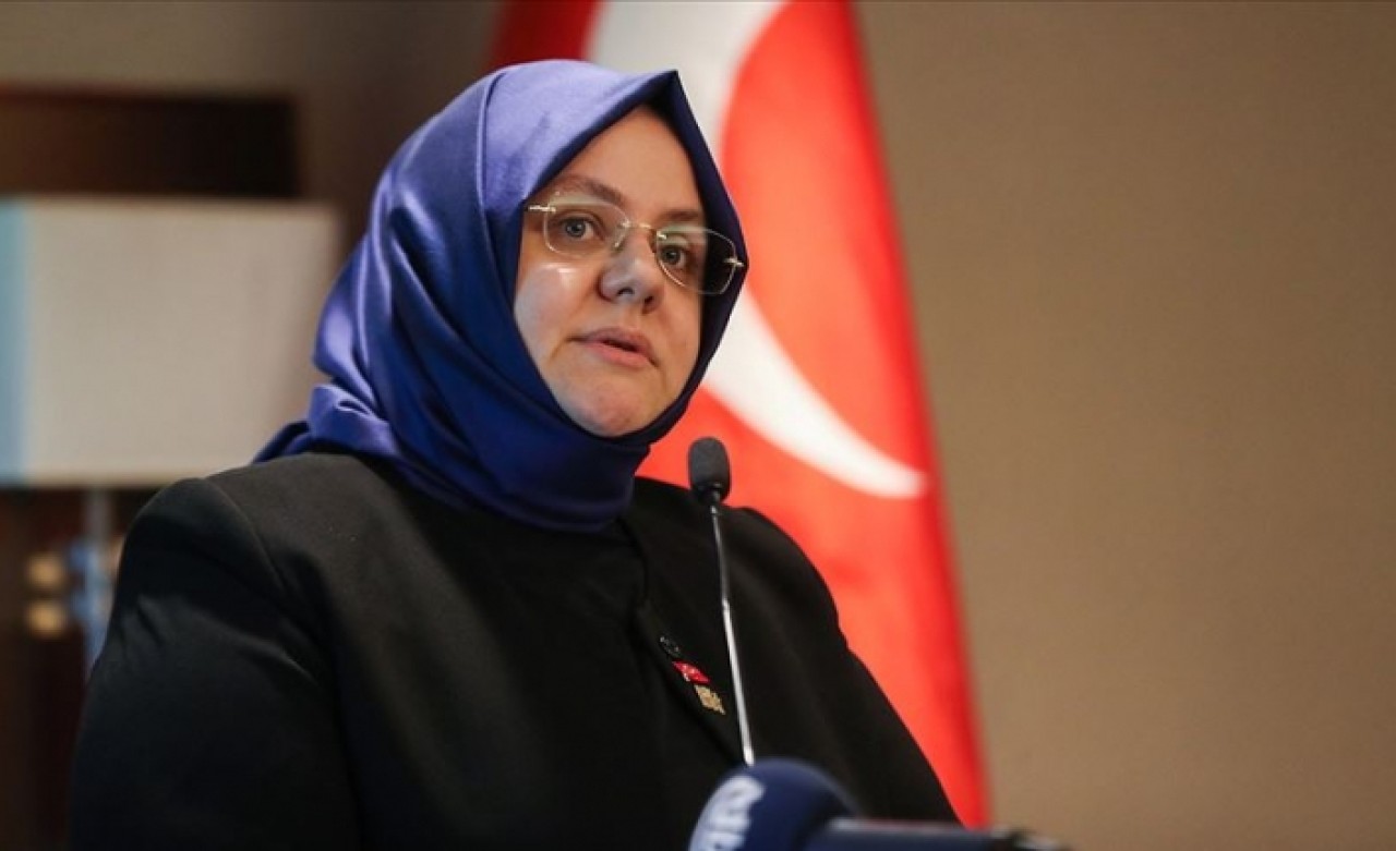 Bakan Selçuk: Eczacılarımıza 230 milyon lira iyileştirme sağladık